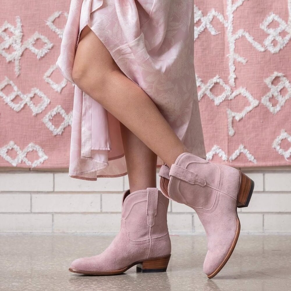Tecovas The Lucy Boot - Rose Suede 7B